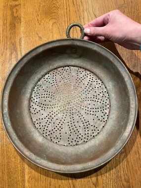 Vintage/Antique 11” Copper Sifter Sieve Strainer colander Brass Ring flower